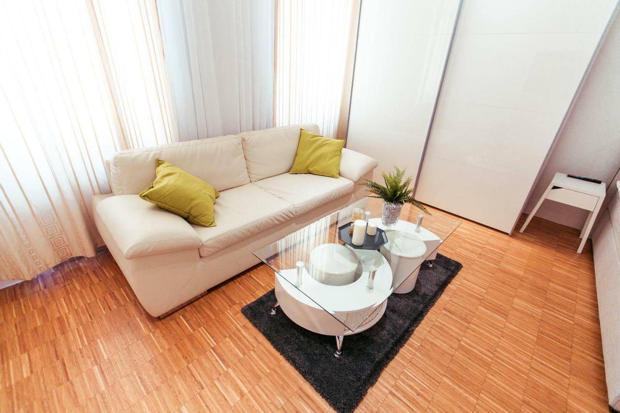 1020 | Vie | Apartment Виена Екстериор снимка