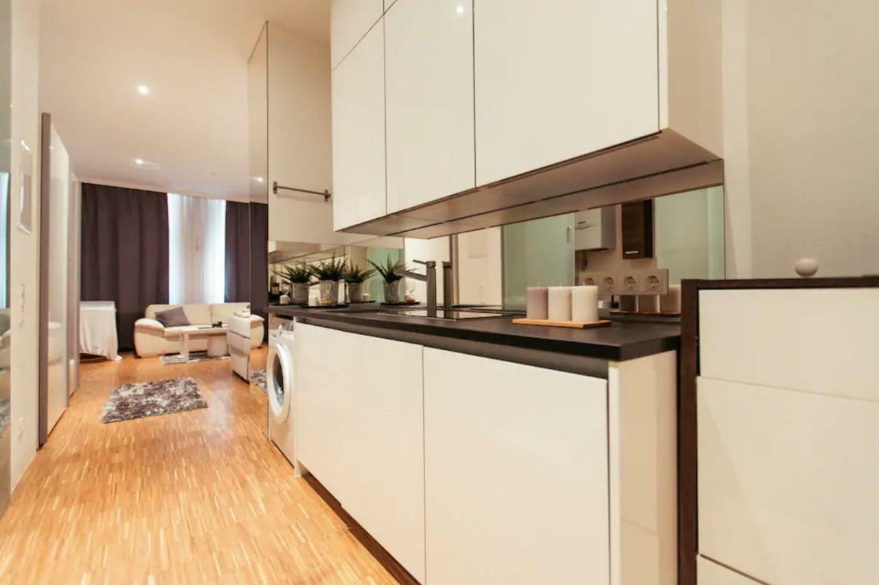 1020 | Vie | Apartment Виена Екстериор снимка