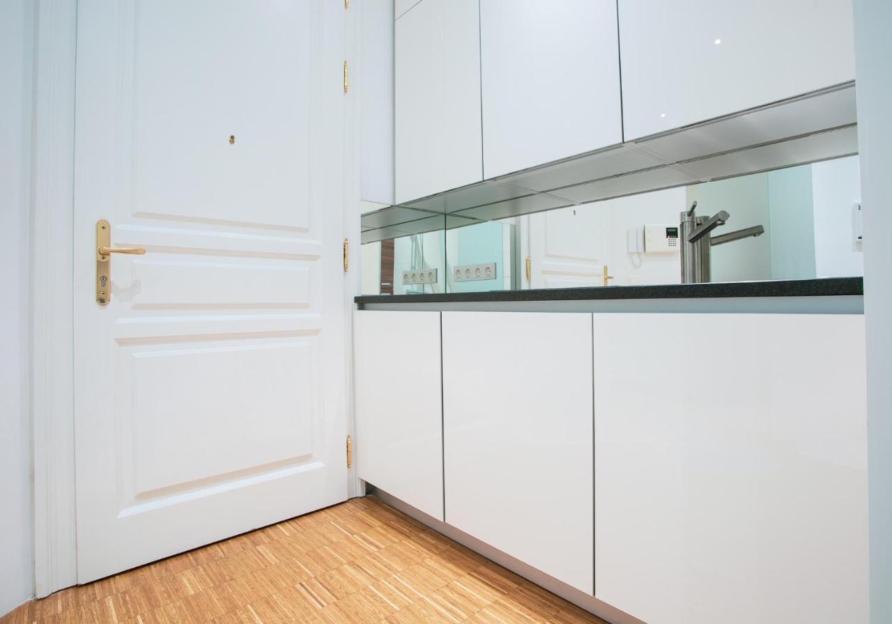 1020 | Vie | Apartment Виена Екстериор снимка
